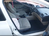 HONDA CIVIC LX 2HGFB2F52FH552205 снимка