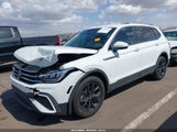VOLKSWAGEN TIGUAN 2.0T SE/2.0T WOLFSBURG EDITION 3VV3B7AXXRM101084 photo