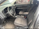 MITSUBISHI OUTLANDER JA4AZ3A33LZ026770 снимка