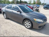 TOYOTA CAMRY LE 4T4BF3EK7BR127201 снимка