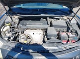 TOYOTA CAMRY LE 4T1BE46K29U823220 снимка