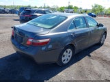 TOYOTA CAMRY LE 4T1BE46K29U823220 снимка