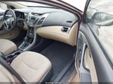 HYUNDAI ELANTRA SE 5NPDH4AE0EH477579 снимка