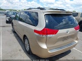 TOYOTA SIENNA XLE V6 8 PASSENGER 5TDYK3DC9DS284749 photo