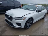 VOLVO S60 RECHARGE PLUG-IN HYBRID T8 R-DESIGN EXPRESSION 7JRBR0FZ6MG112630 снимка