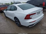 VOLVO S60 RECHARGE PLUG-IN HYBRID T8 R-DESIGN EXPRESSION 7JRBR0FZ6MG112630 photo
