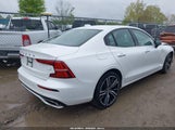 VOLVO S60 RECHARGE PLUG-IN HYBRID T8 R-DESIGN EXPRESSION 7JRBR0FZ6MG112630 photo