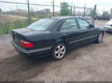 MERCEDES-BENZ E 320 SPECIAL EDITION WDBJF65J52B496832 снимка