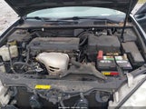 TOYOTA CAMRY LE 4T1BE32K02U557962 снимка