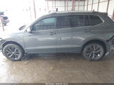 VOLKSWAGEN TIGUAN 2.0T SE/2.0T WOLFSBURG EDITION 3VV3B7AX2RM001187 снимка