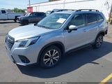 SUBARU FORESTER LIMITED JF2SKAPC3PH519999 снимка