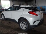 TOYOTA C-HR LE NMTKHMBX2MR120886 снимка
