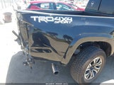 TOYOTA TACOMA TRD SPORT 3TMDZ5BN6NM123917 fotografie