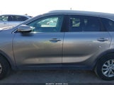 KIA SORENTO 3.3L LX 5XYPG4A53HG269756 fotografie