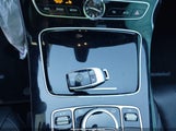 MERCEDES-BENZ E 300 WDDZF4JB7HA105675 снимка