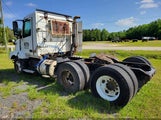 VOLVO VN 4V4NC9GG27N455292 снимка