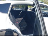 TOYOTA RAV4 LE JTMBFREV1FJ040865 снимка