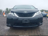 TOYOTA SIENNA LE 8 PASSENGER 5TDKZ3DC0HS856654 снимка