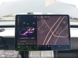 Tesla Model Y Long Range Dual Motor All-Wheel Drive 5YJYGDEE3MF254383 снимка