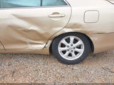 TOYOTA CAMRY LE 4T1BF3EK4BU217903 снимка