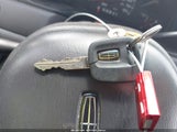 LINCOLN TOWN CAR EXECUTIVE 1LNHM81W21Y703011 photo