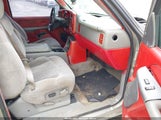 CHEVROLET SILVERADO 1500 LS 2GCEC19T8Y1308033 photo