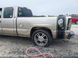 CHEVROLET SILVERADO 1500 LS 2GCEC19T8Y1308033 fotografie