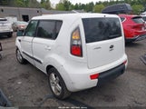 KIA SOUL + KNDJT2A21B7708467 снимка