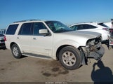 LINCOLN NAVIGATOR 5LMFU27R04LJ40304 снимка