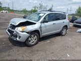 TOYOTA RAV4 JTMZF4DV4AD029322 снимка