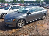VOLKSWAGEN PASSAT 2.5L SE 1VWBP7A31DC136760 снимка