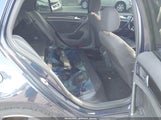 VOLKSWAGEN GOLF GTI 2.0T S 4-DOOR 3VW5T7AU7FM076809 снимка