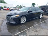 TOYOTA CAMRY XLE 4T1B11HK4JU002695 photo