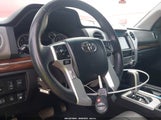TOYOTA TUNDRA LIMITED 5.7L V8 5TFHW5F18GX492163 fotografie