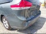 TOYOTA SIENNA LE V6 5TDKK3DC7BS058129 снимка