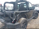 JEEP WRANGLER BLACK BEAR 1C4AJWAG5GL145673 снимка