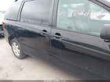 TOYOTA SIENNA XLE 5TDYK4CC9AS337081 fotografie
