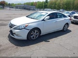 HYUNDAI SONATA LIMITED 5NPEC4AC8BH146116 снимка