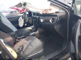 TOYOTA COROLLA LE 5YFBURHE3JP803202 снимка