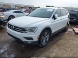 VOLKSWAGEN TIGUAN 2.0T SE/2.0T SE R-LINE BLACK/2.0T SEL 3VV3B7AXXMM008588 photo