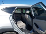 HYUNDAI TUCSON SE KM8J3CA45HU390527 снимка