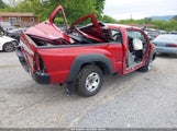 TOYOTA TACOMA BASE V6 5TEUU42N05Z130535 photo