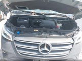 Mercedes-Benz Sprinter  Standard Roof V6 W1W4EBVY8NT089713 photo