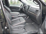 Nissan Titan Pro-4X 4X4 1N6AA1EDXRN107704 fotografie