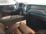 VOLVO XC60 T6 INSCRIPTION LYVA22RL1KB220003 fotografie