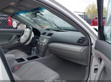 TOYOTA CAMRY LE 4T4BE46K39R067919 photo