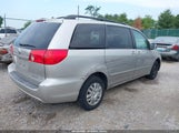 TOYOTA SIENNA LE 5TDZK23C89S281168 снимка