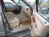 FORD EXPLORER EDDIE BAUER 1FMEU74E58UA06160 снимка