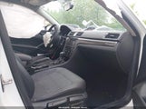 VOLKSWAGEN PASSAT 1.8T SE 1VWBS7A31GC018050 photo