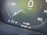VOLVO XC40 T5 MOMENTUM YV4162UK4L2252575 photo